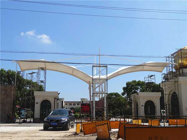 公共汽車停靠站膜結(jié)構(gòu)