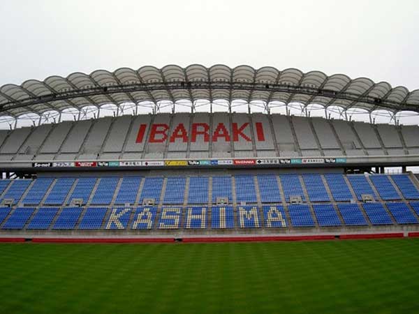 潁上縣第二中學(xué)膜結(jié)構(gòu)