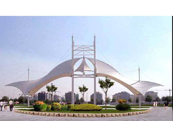 崇賢街道機(jī)關(guān)大院停車棚膜結(jié)構(gòu)