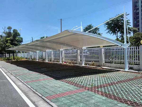 高爾夫球場膜結(jié)構(gòu)